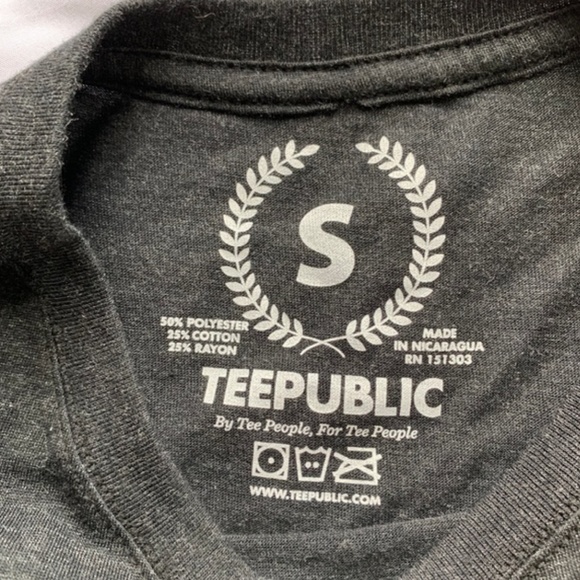 Introverted but willing to discuss plants - Picture 2 of 3